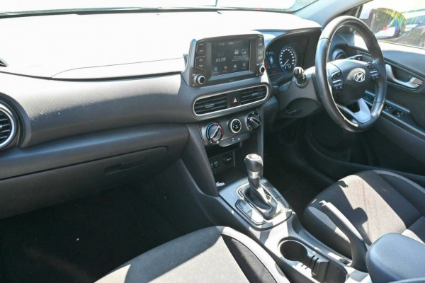 2020 Hyundai KONA OS.3 Active SUV Image 15