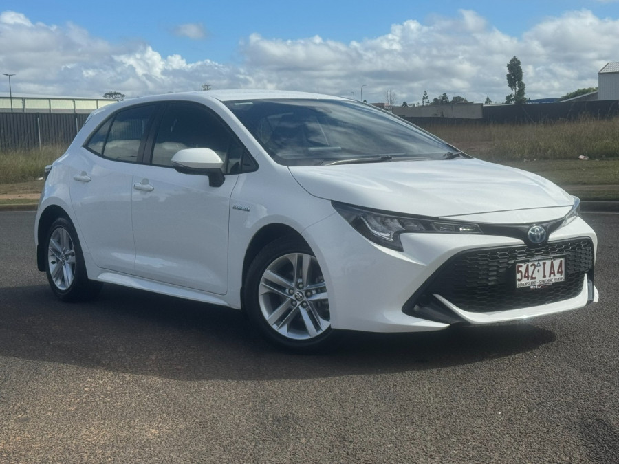 2018 Toyota Corolla ZWE211R Ascent Sport Hybrid Hatch Image 1