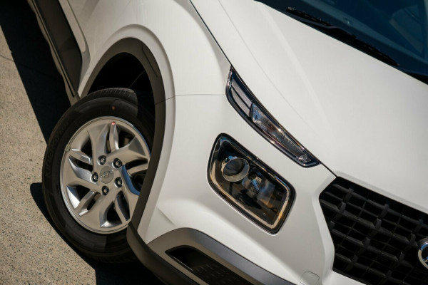 2026 Hyundai Venue QX.V5  SUV Image 6