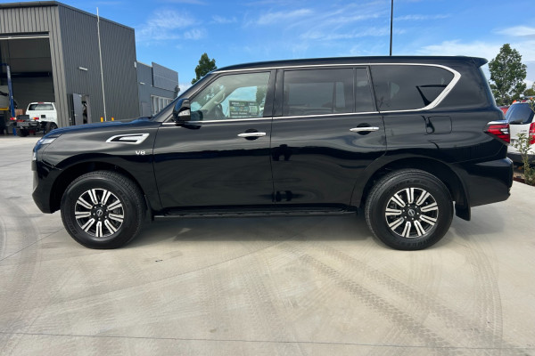 2024 Nissan Patrol Y62 Series 5 Ti SUV Image 6