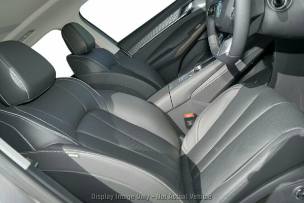 2025 MG QS IS31 Essence SUV Image 8