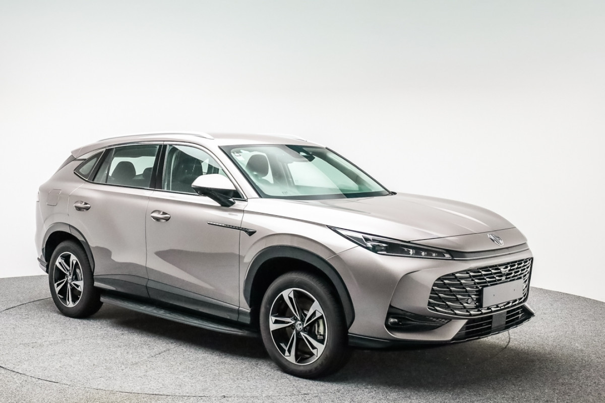 2026 MG HS Super Hybrid Excite SUV