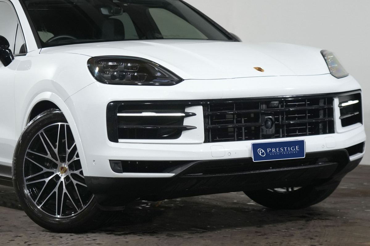 2023 Porsche Cayenne SUV