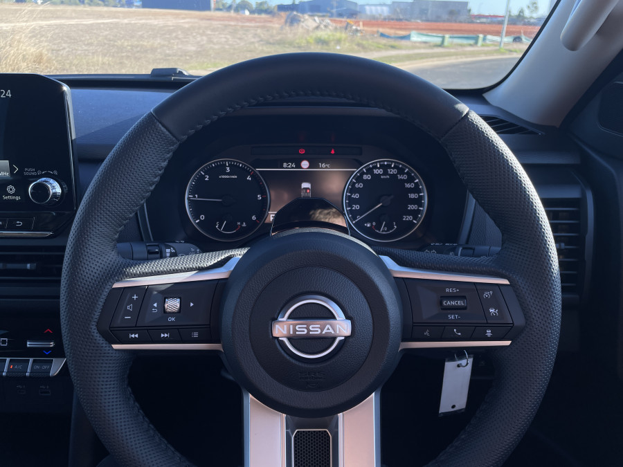 2025 MY26 Nissan Navara D27 ST Ute Image 12