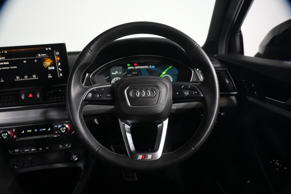 2024 Audi Q5 FY 45 TFSI S Line SUV Image 16