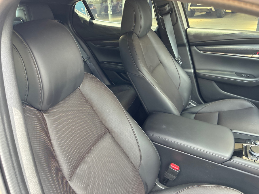 2025 Mazda 3 BP Series G25 GT Hatch Image 16