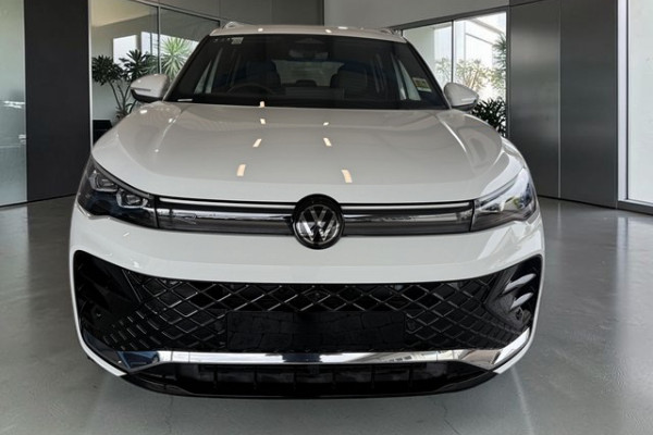2026 Volkswagen Tiguan CT 195TSI R-Line SUV Image 2