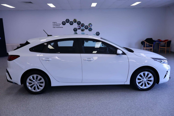 2024 Kia Cerato BD S Hatch