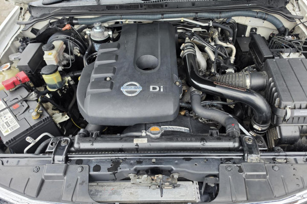 2011 Nissan Navara D40 ST Ute Image 27