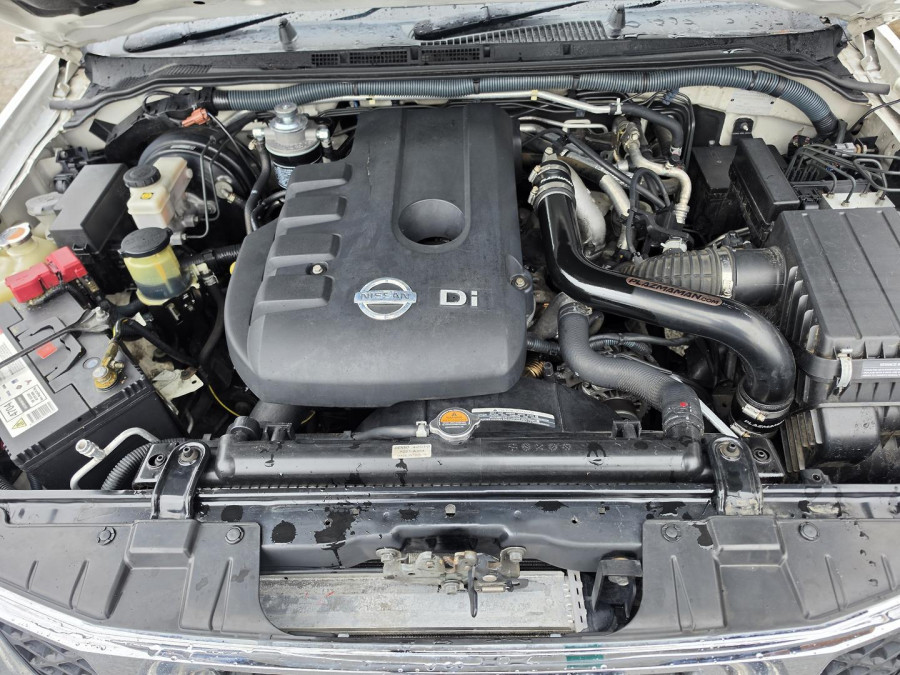 2011 Nissan Navara D40 ST Ute Image 27