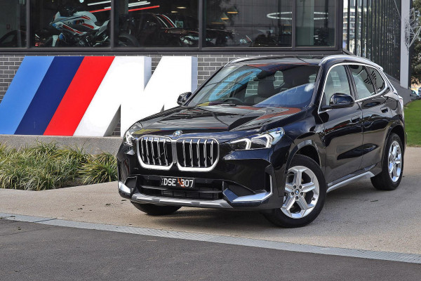 BMW X1 sDrive18i U11