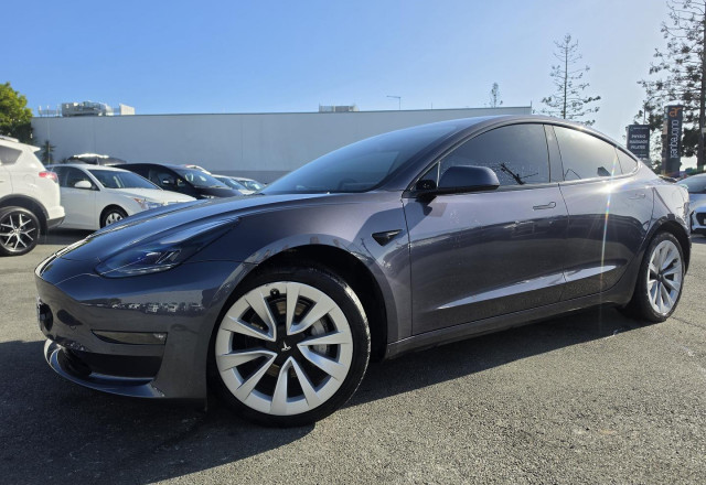 2021 Tesla Model 3  Long Range Sedan