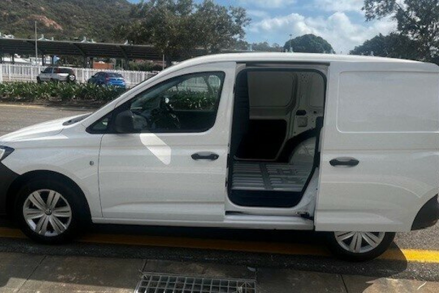 2024 Volkswagen Caddy 5 SWB Van Image 6