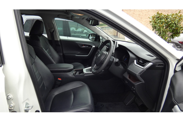 2019 Toyota RAV4 AXAH52R CRUISER 2WD HYBRID SUV Image 8