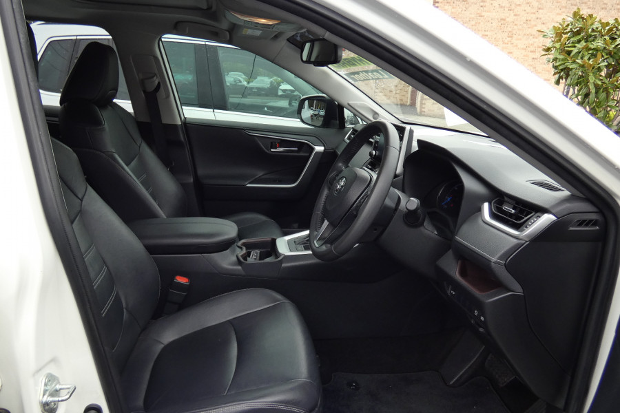 2019 Toyota RAV4 AXAH52R CRUISER 2WD HYBRID SUV Image 8