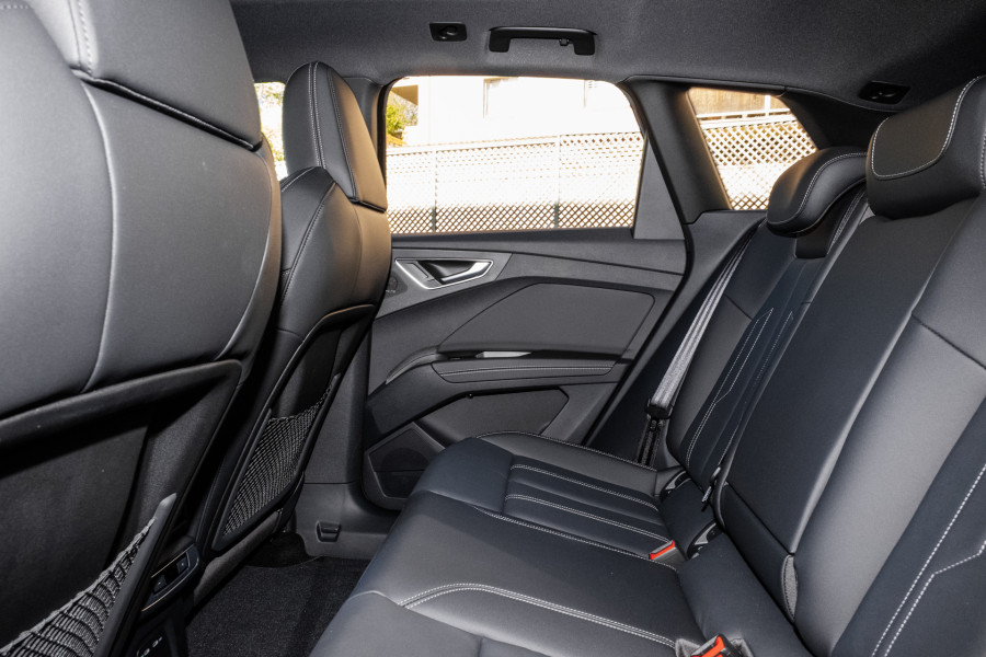 2024 Audi Q4 e-tron F4 55 SUV