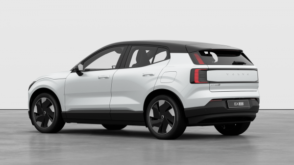 2027 MY26 Volvo EX30  Single Motor Extended Range Plus SUV image 3