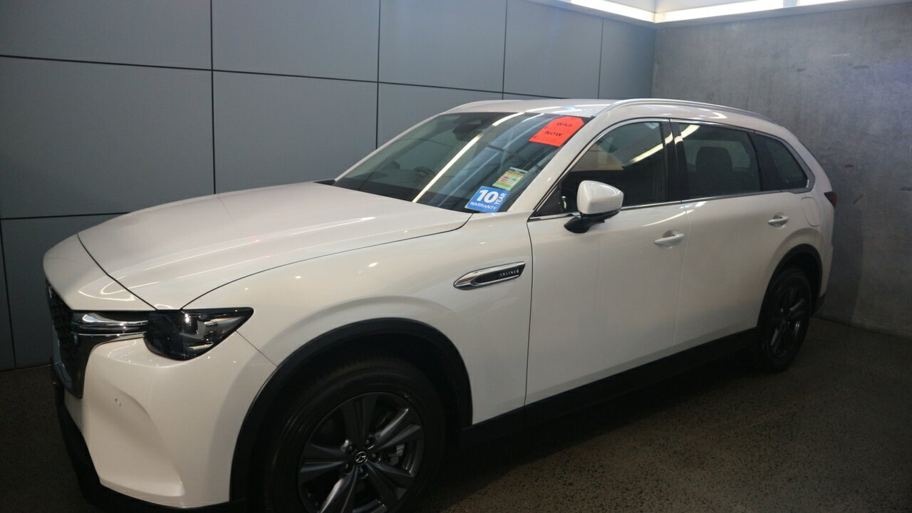 2024 Mazda CX-80 KL G40e Touring SUV Image 2