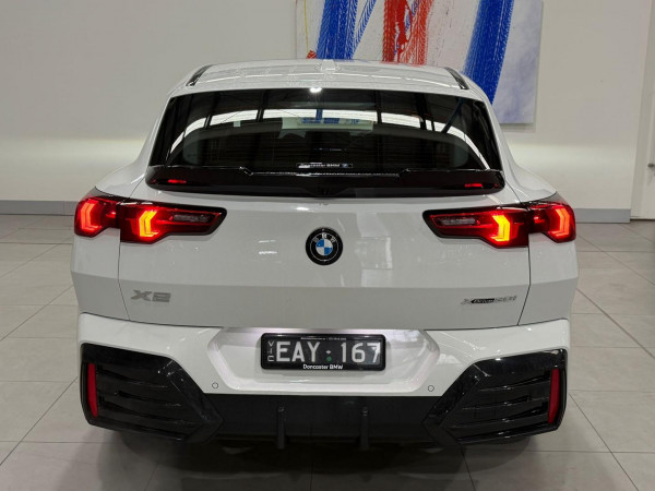 2025 BMW X2 U10 xDrive20i M Sport SUV image 4