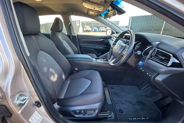 2019 Toyota Camry AXVH71R Ascent Sport Hybrid Sedan Image 9