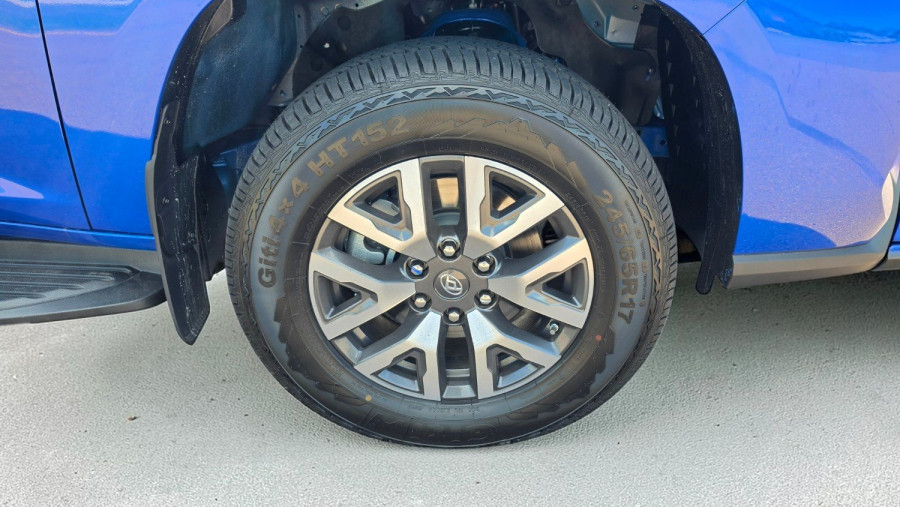 2026 MY25 LDV T60 SK8C Max PRO Ute Image 5