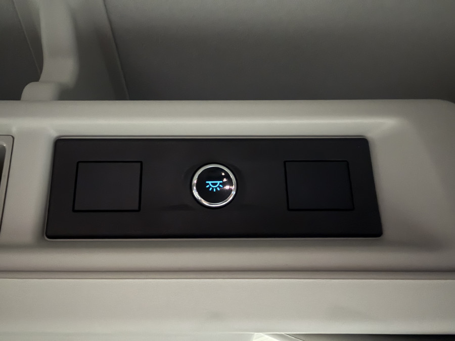 2020 MY20.5 Ford Transit VO 410L Bus Image 29