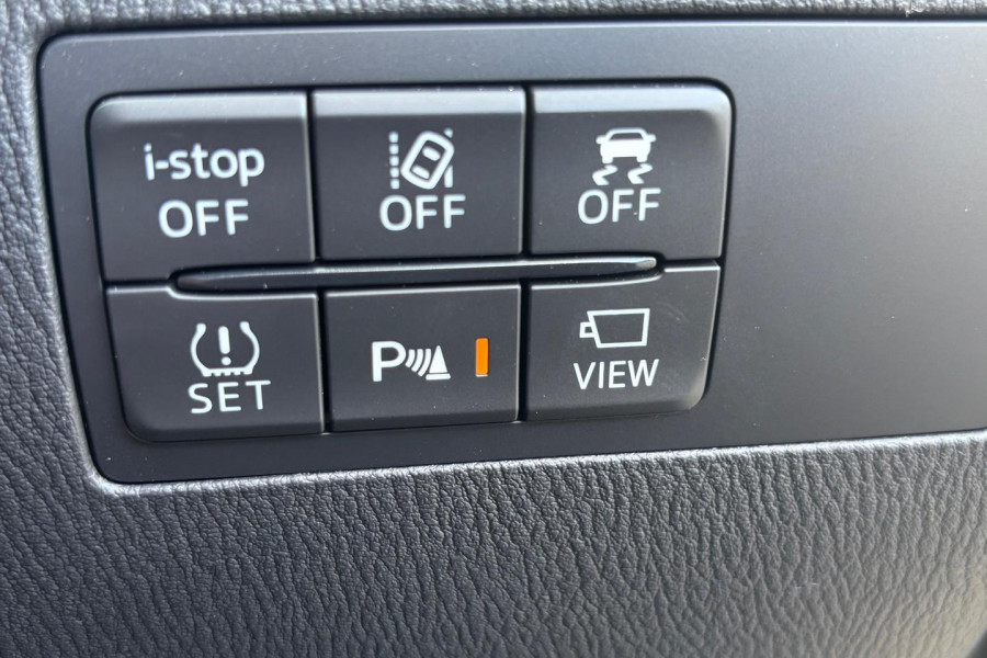 2024 Mazda 2 DL Series G15 GT Sedan Image 29
