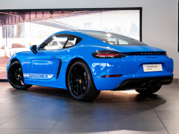 2024 Porsche Cayman Cayman - Style Edition Coupe image 2