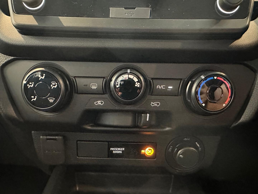 2025 MY25.5 Isuzu D-MAX RG SX Cab Chassis Image 14