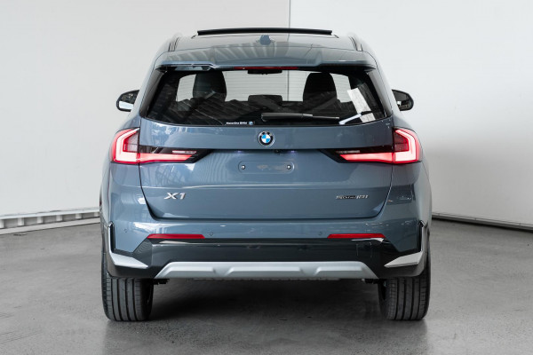 2026 BMW X1 U11 sDrive18i SUV image 5