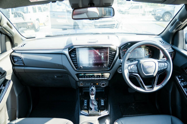 2025 MY25.5 Isuzu D-MAX RG X-TERRAIN Ute Image 16