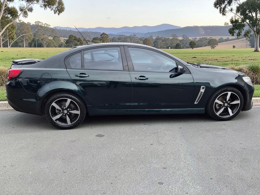2017 MY16 Holden Commodore VF Series II SV6 Sedan Image 8