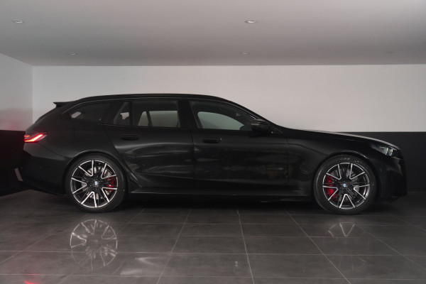 2025 BMW M5 Touring SUV Image 19