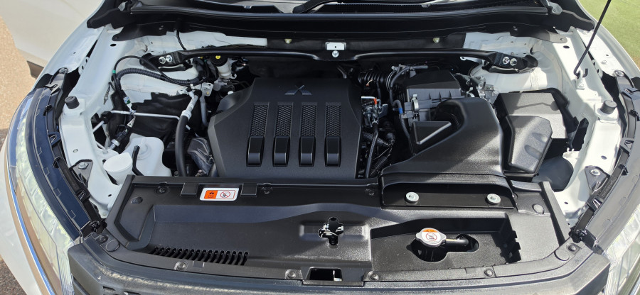 2024 Mitsubishi Eclipse Cross YB LS SUV Image 23