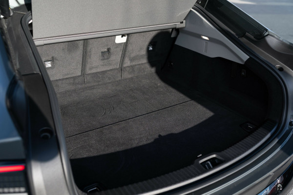 2026 Volvo ES90  Plus Single Motor Sedan Image 19