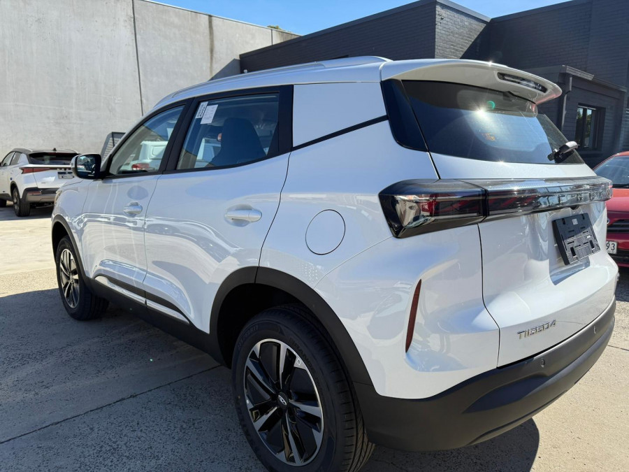 2026 Chery Tiggo 4  Hybrid Ultimate SUV Image 5