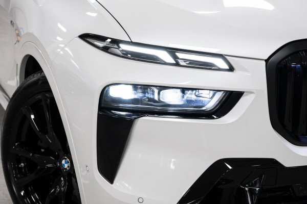 2026 BMW X7 G07 LCI xDrive40d M Sport SUV image 25