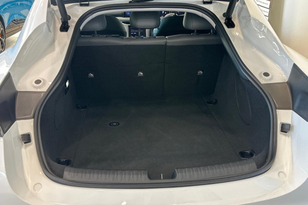 2026 MY25 MG IM5 P12L Premium Hatch Image 14