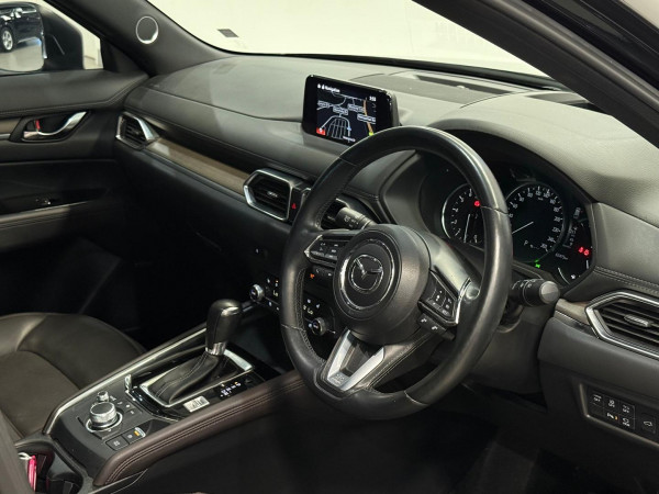 2019 Mazda CX-5 KF Series Akera SUV image 17