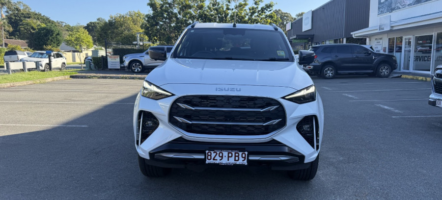 2025 MY25.5 Isuzu MU-X RJ LS-T SUV Image 4