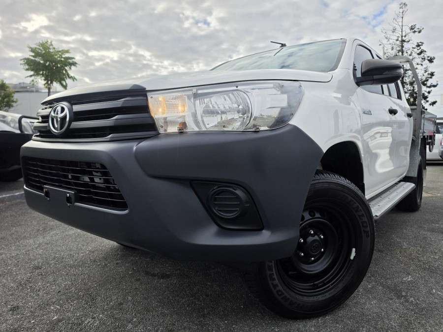 2018 Toyota HiLux GUN125R WorkMate Cab Chassis Image 2