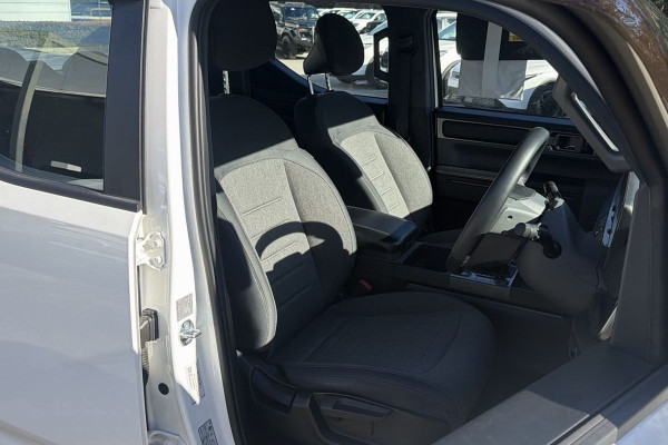 2025 MY26 Kia Tasman TK SX Ute Image 21