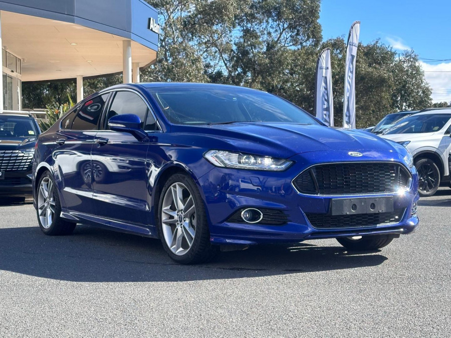 2017 MY17.5 Ford Mondeo MD Titanium Hatch Image 2