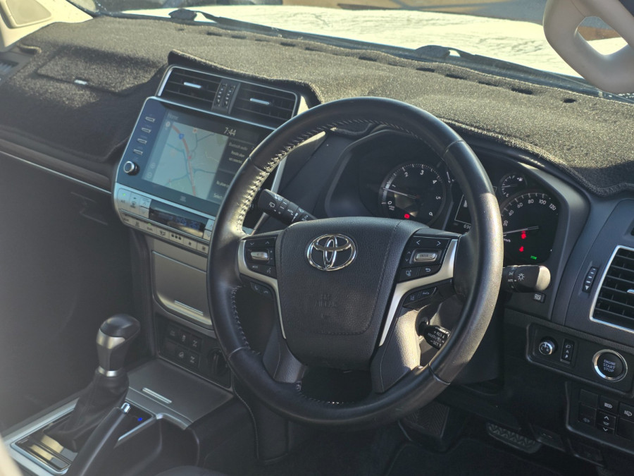 2020 Toyota LandCruiser Prado GDJ150R VX SUV Image 14