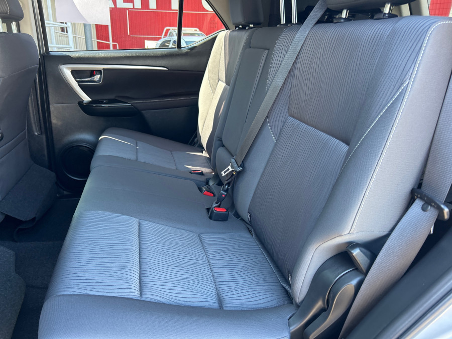2023 Toyota Fortuner GUN156R GXL SUV Image 10