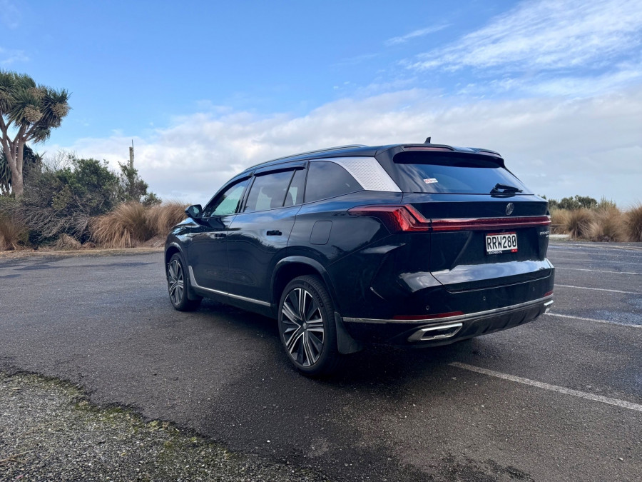2026 MG QS Essence SUV Image 5