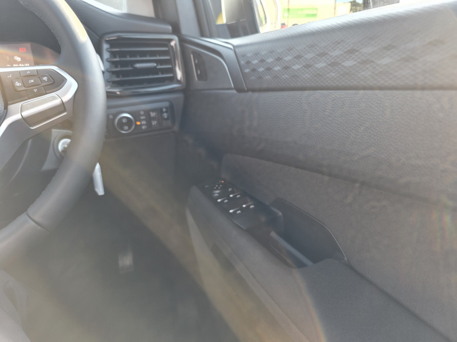 2026 MY25 Volkswagen Amarok NF TDI500 Life Cab Chassis Image 21
