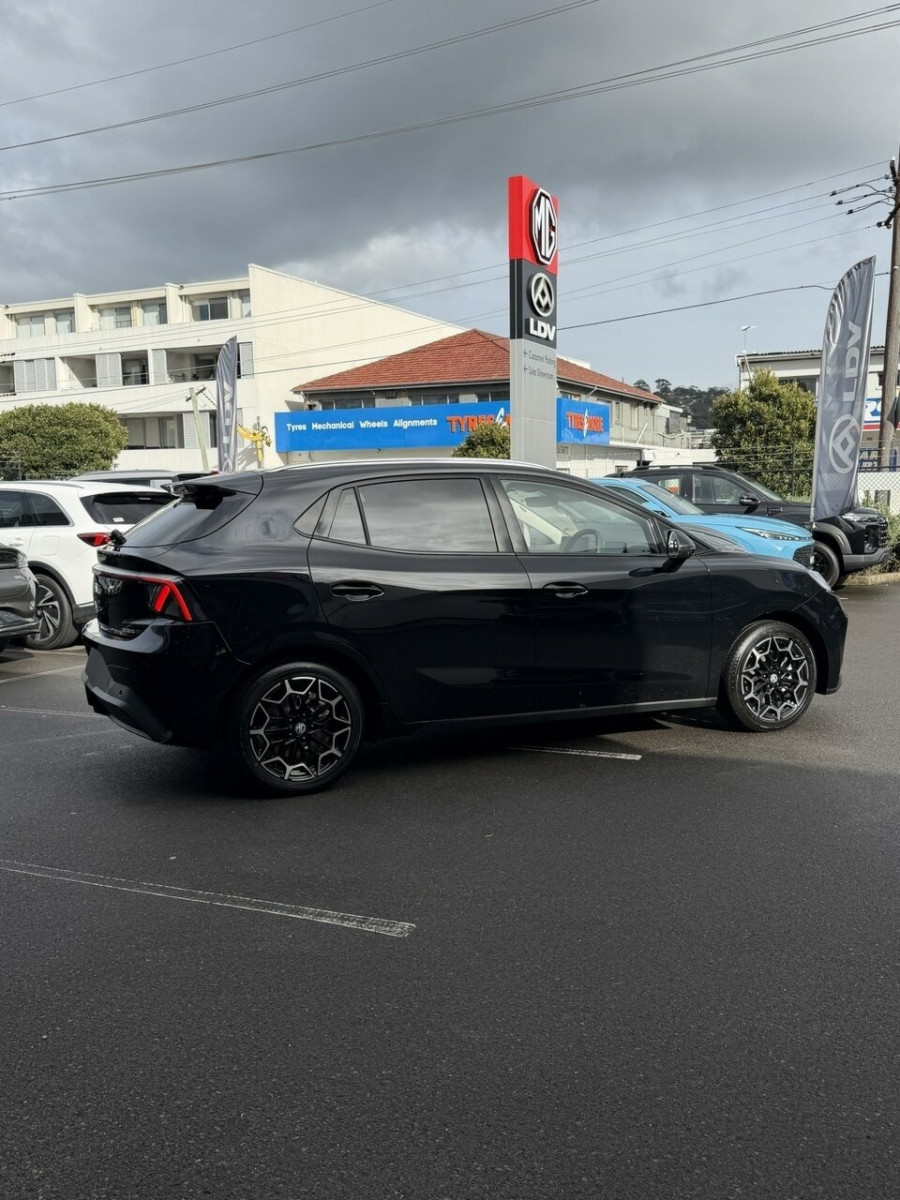2026 MG MG4 EV Urban AH4E Essence 54 Hatch Image 4