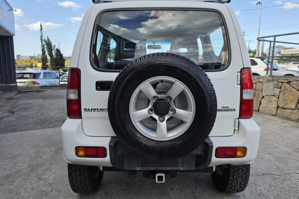 2012 Suzuki Jimny SN413 T6 Sierra SUV Image 8