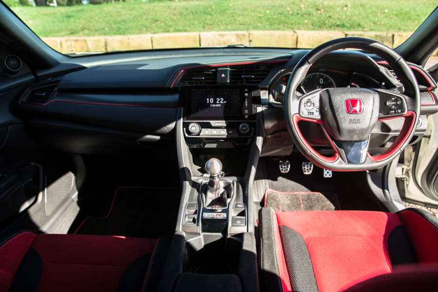 2017 Honda Civic 10th Gen  Type Type R Hatch Image 21